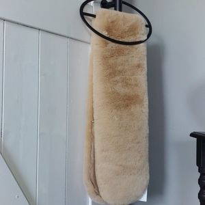 New Forever 21 scarf in Taupe